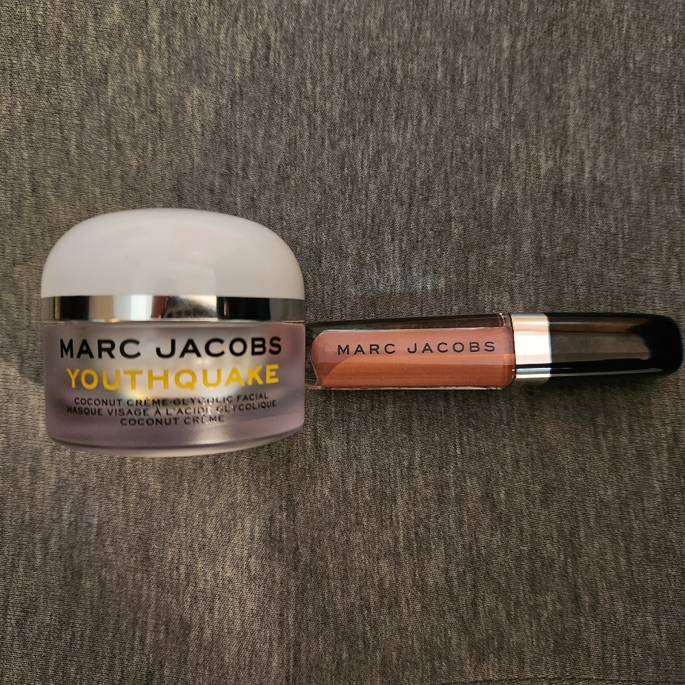 MARC JACOBS New 2 Piece bundle YOUTHQUAKE🥥creme+HIGH SHINE gloss in Sugar High